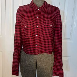 Cropped Wild Fable red snap front flannel top